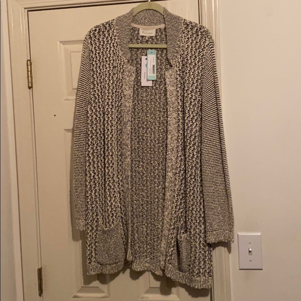 Skies Are Blue Ollie Cotton Textured Cardigan.